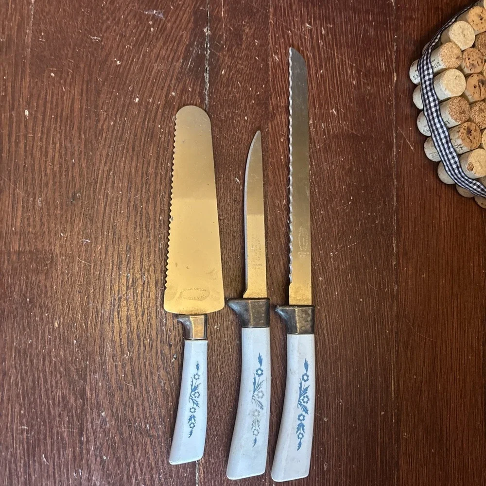 Lifetime Cutlery Corning Cornflower Blue Cake & Pie Knife Server, Bread Knife +1